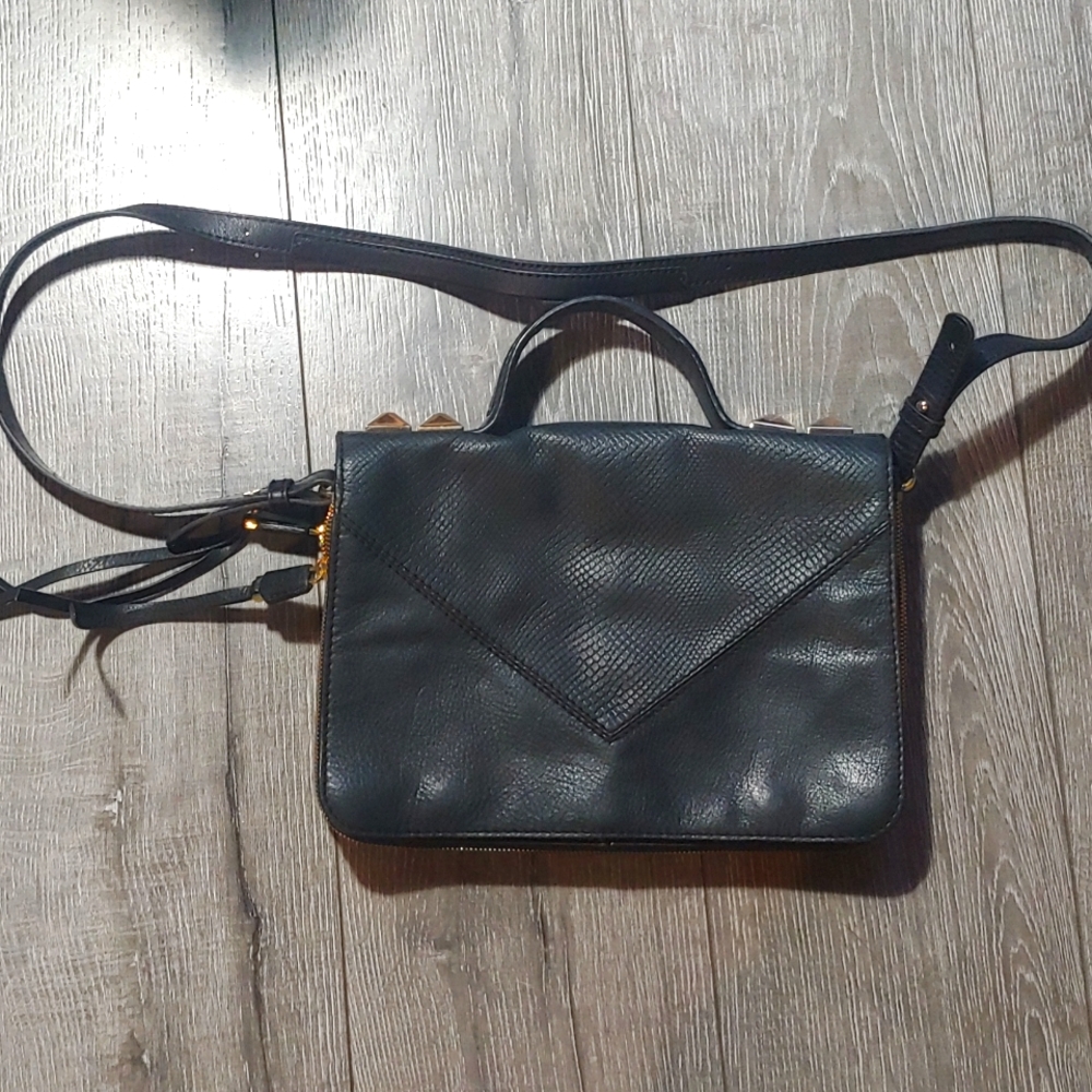 Linea Pelle handbag 👜